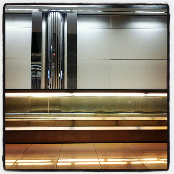 #dubai #airport #textures #lights #patterns #street